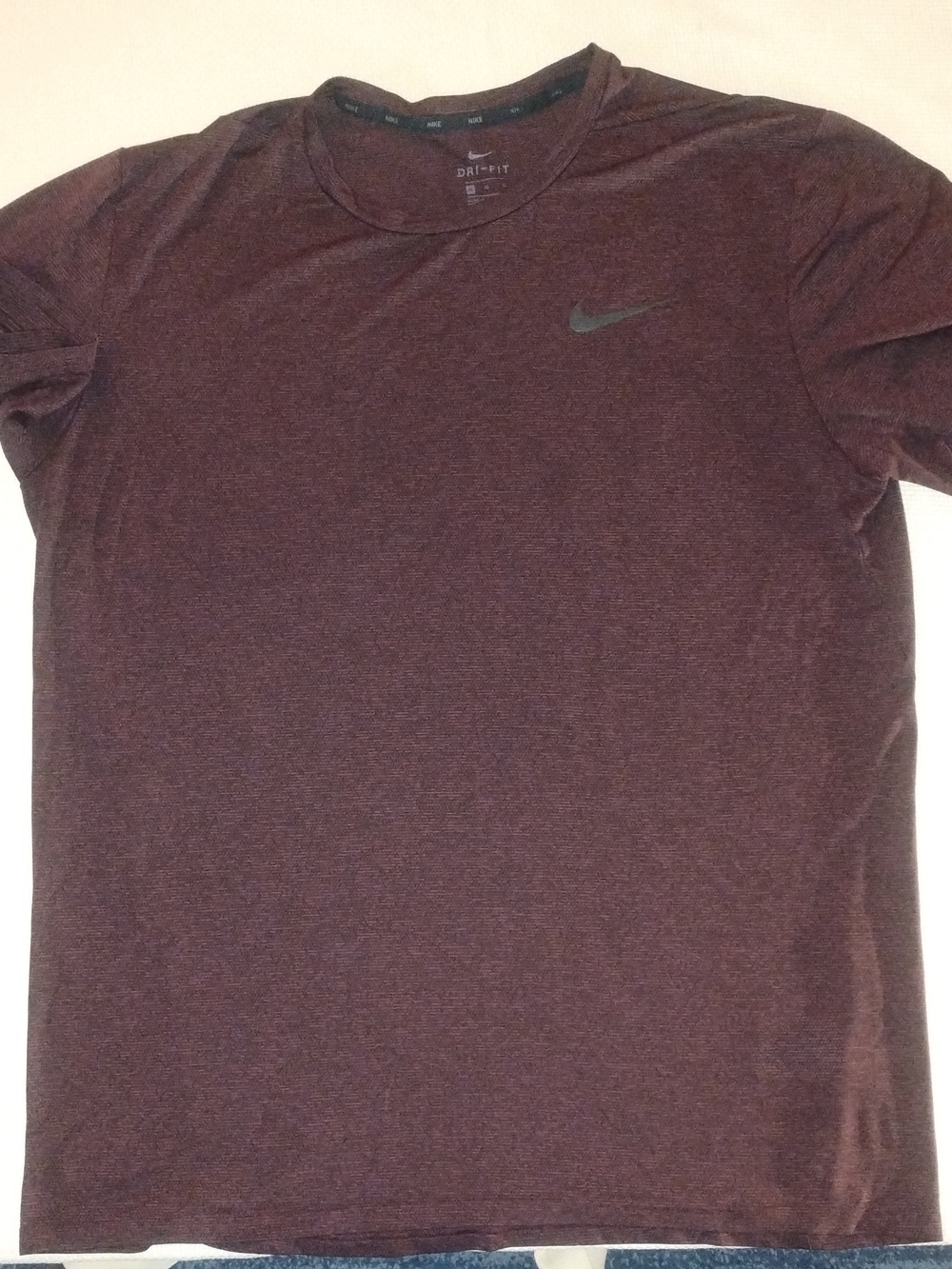 Nike Men’s XL Maroon Heather Dri-Fit Short Sleeve Tee